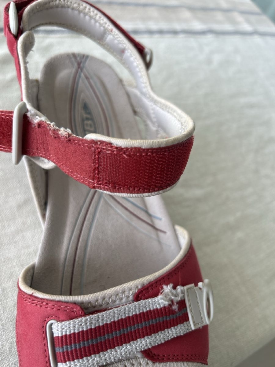 MBT Chaussures femmes: MBT sandale  – Défectueux à Erlinsbach par MM59 3
