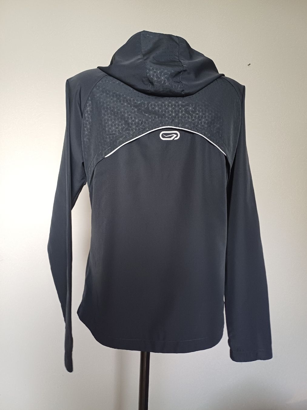 Jacken: Veste de sport,  – Gebraucht aus Boudry von JulieG13 1