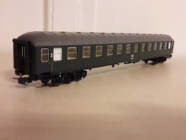 Liliput HO DC : voiture de 2ème classe "Büm" de la DB