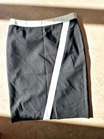 CALVIN KLEIN ROCK JUPE 38 M , TOP ZU BLUSE VON MAX VOLMÁRY