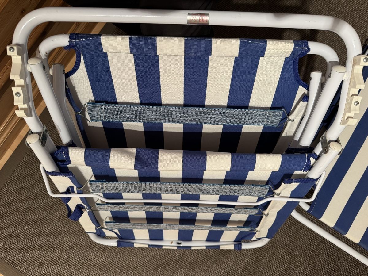 Sedie a sdraio: FIAM Liegestühle Blau-Weiss – Usato da Maisprach venduto da 4464 6