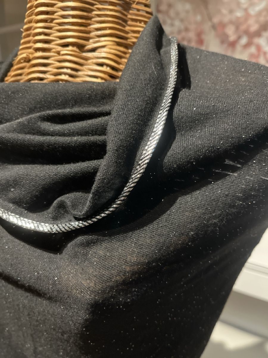 Foulard & Sciarpe: Breiter Schal mit Silberbordure und Glitzer – Usato da Solothurn venduto da Bobesch08 2