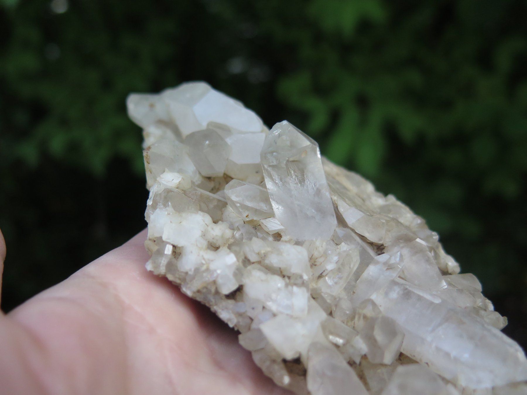 Minerali & Pietre curative: Bergkristall mit klaren Spitzen – Usato da Schaffhausen venduto da Yamakana51L8736OQ8 2