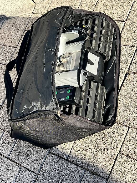 Valigie & Borse: CAMPER TROLLEY avec télécommande et accessoires de fixation – Usato da Corseaux venduto da fra_g8hk 3