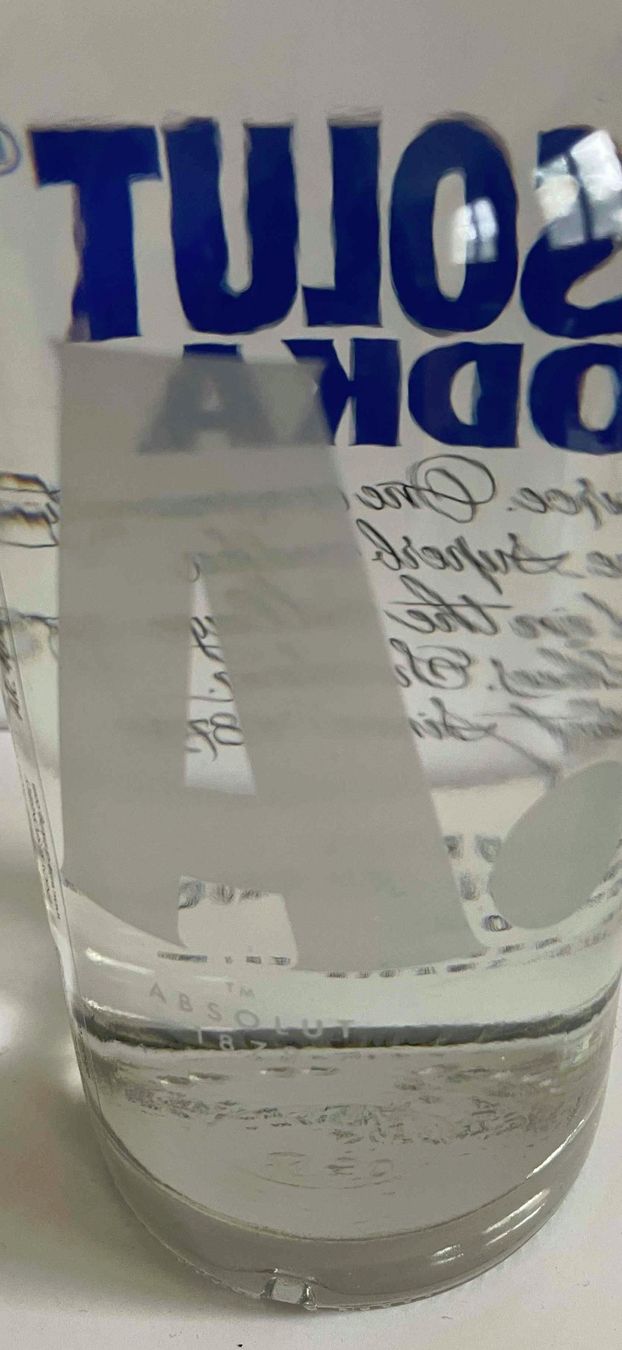 Absolut Vodka Bevande alcoliche: Absolut Vodka 70 cl – Nuovo e nell'imballaggio originale da Zürich venduto da Hahaha 3