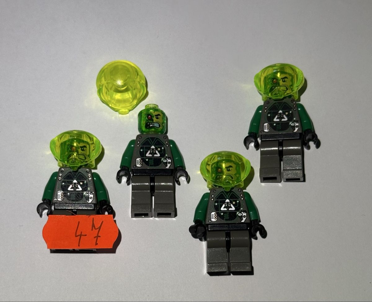 Lego Giocattoli: 4 Stück Lego Figuren Alien Conquest Klone Trooper. – Usato da Rheinfelden venduto da zim_2hqc