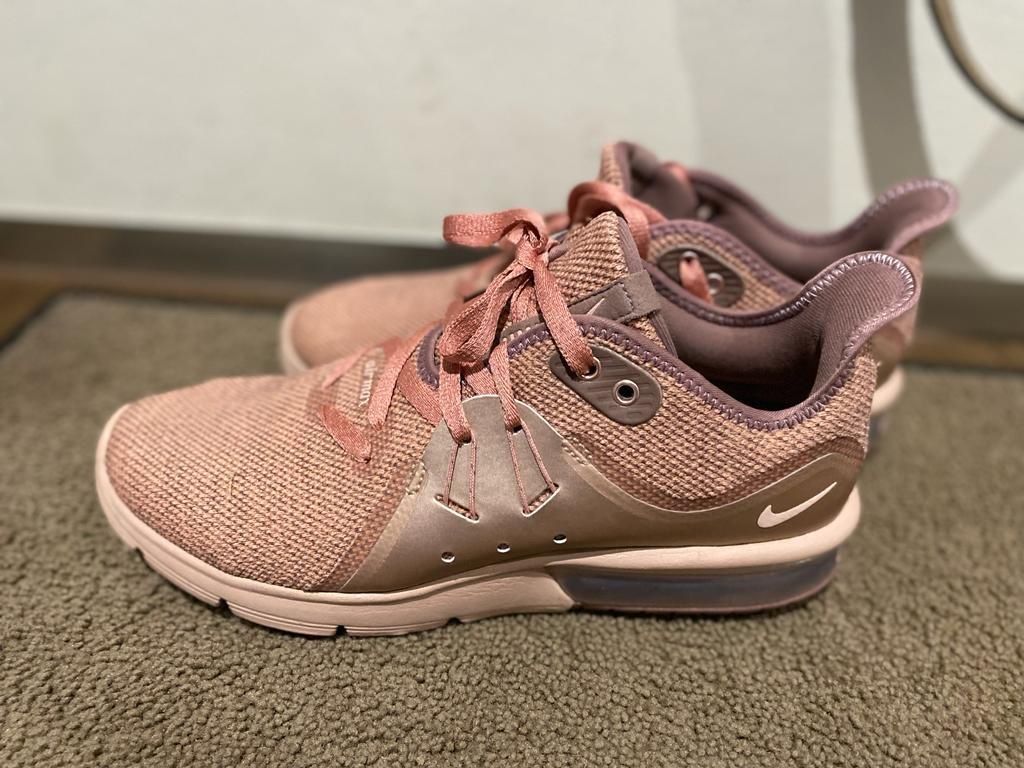 Nike Scarpe da donna: Nike Air Max – Usato da Büren SO venduto da Nico59