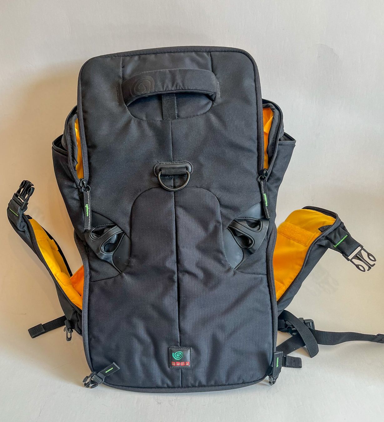 Kata Zaini: Fotorucksack Kata 123-GO-30 – Usato da Reinach BL venduto da Urs4153