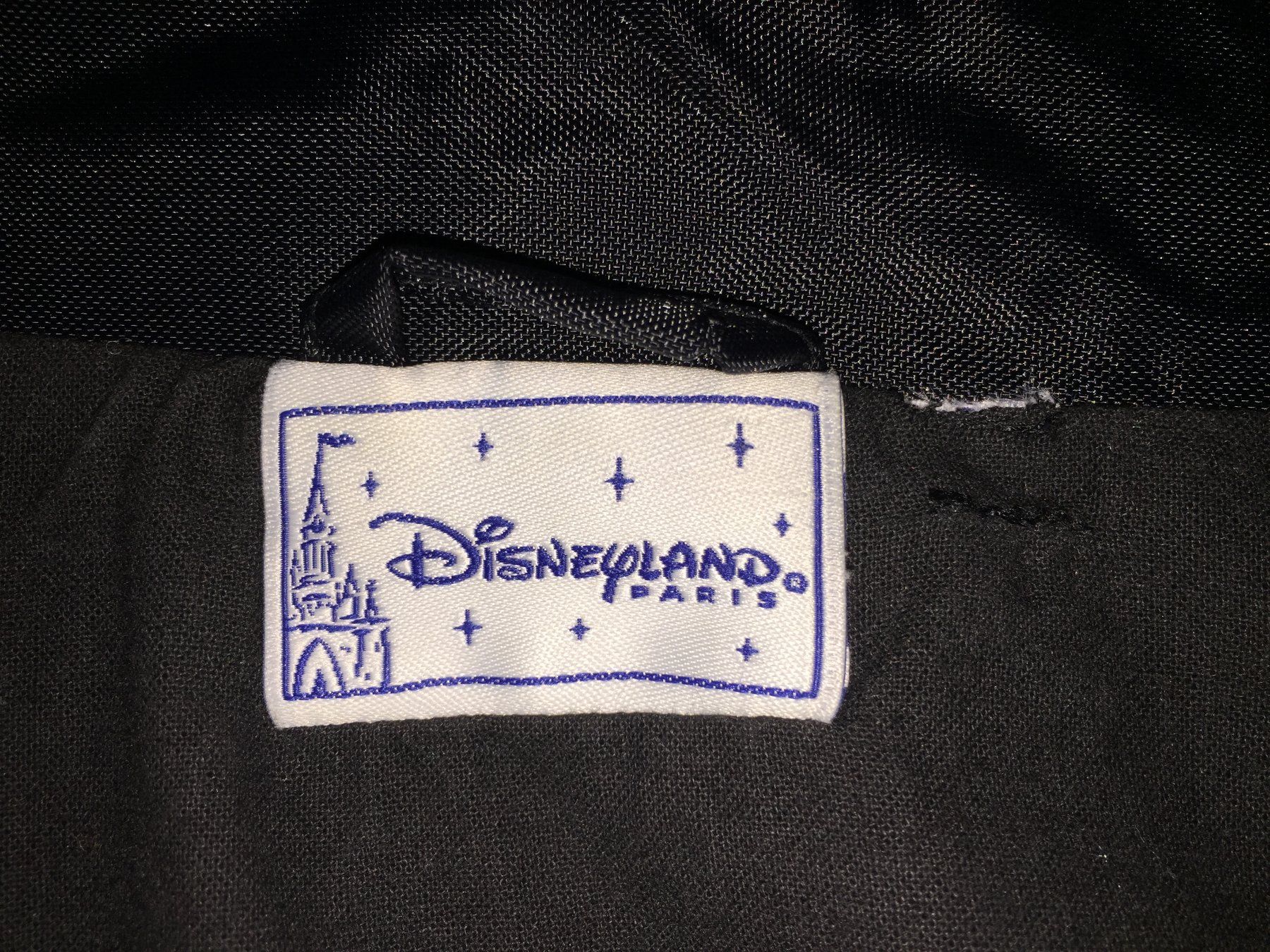 Giacche: Veste / Jacke DISNEYLAND    Taille / Grosse L – Usato da Cossonay-ville venduto da Super-Price-Quality 9