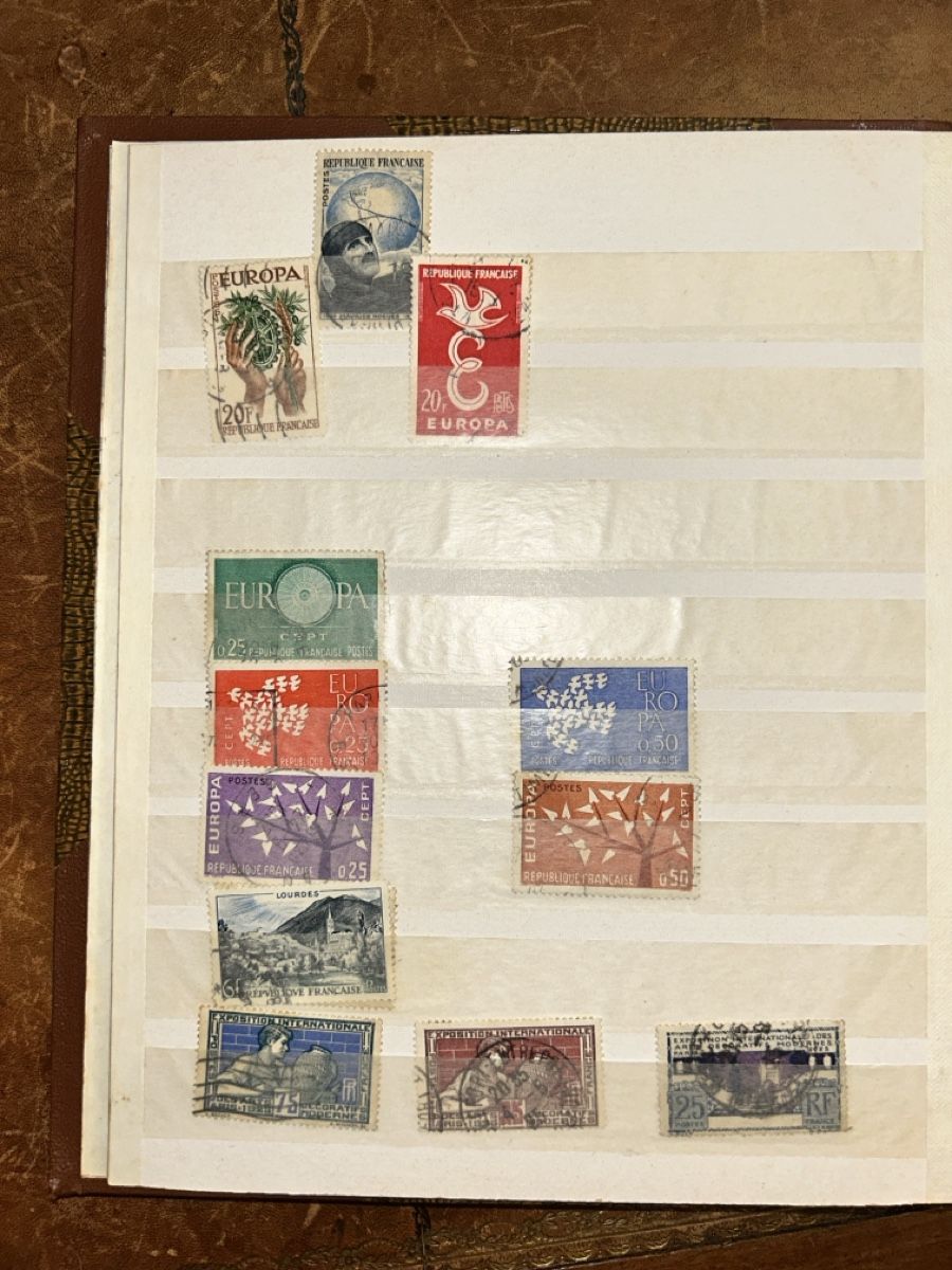 Tutti i francobolli: Collection de timbres anciens – Usato da Montreux venduto da Ciel1820 1