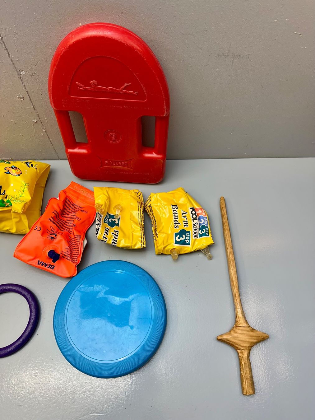 Schwimmringe: KINDER BADEHILFE UND ANDERES AB 1.- !!! – Gebraucht aus Zürich von NIKI777 2