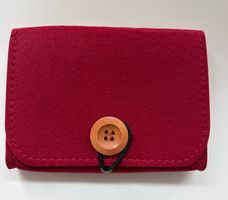 Rote Filz-Etui für ätherische Öle, Top Zustand!