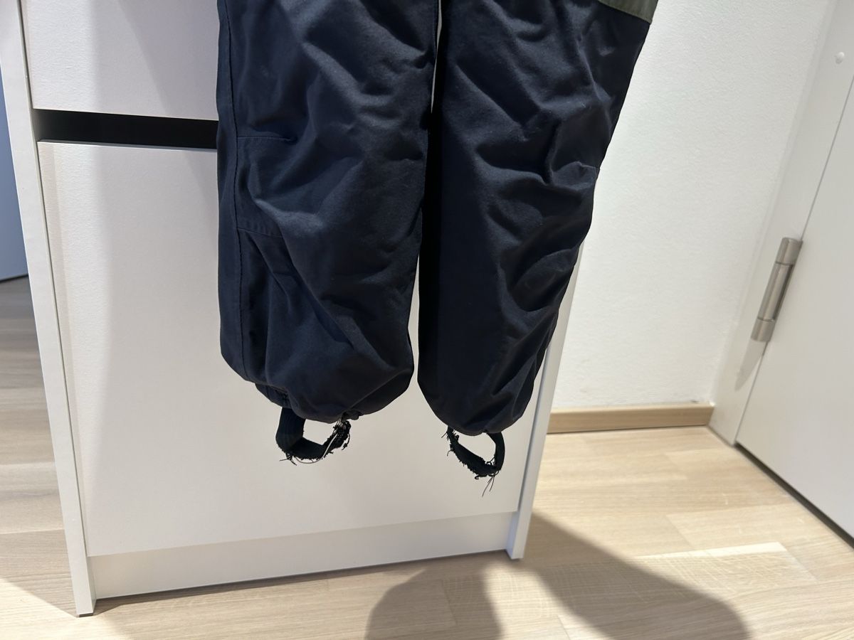 Completi: Kinder Schneeanzug, Grösse 98 – Nuovo (secondo la descrizione) da Zuchwil venduto da celixne 5