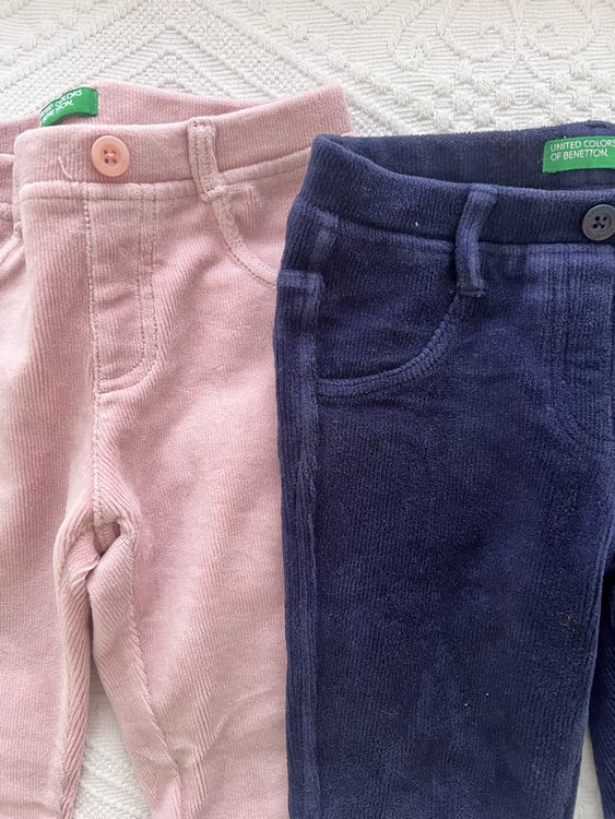 Benetton Lotti & Set di vestiti: Lot de 2 pantalons rose/bleu 110cm – Usato da Romanel-sur-Lausanne venduto da RitaPereira 2