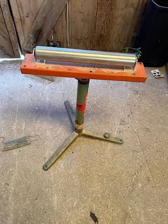 Sonstiges zum Lager & Transport: Rollenbock mit Stahlrolle – Gebraucht aus Bolligen von urs_7b6n 2