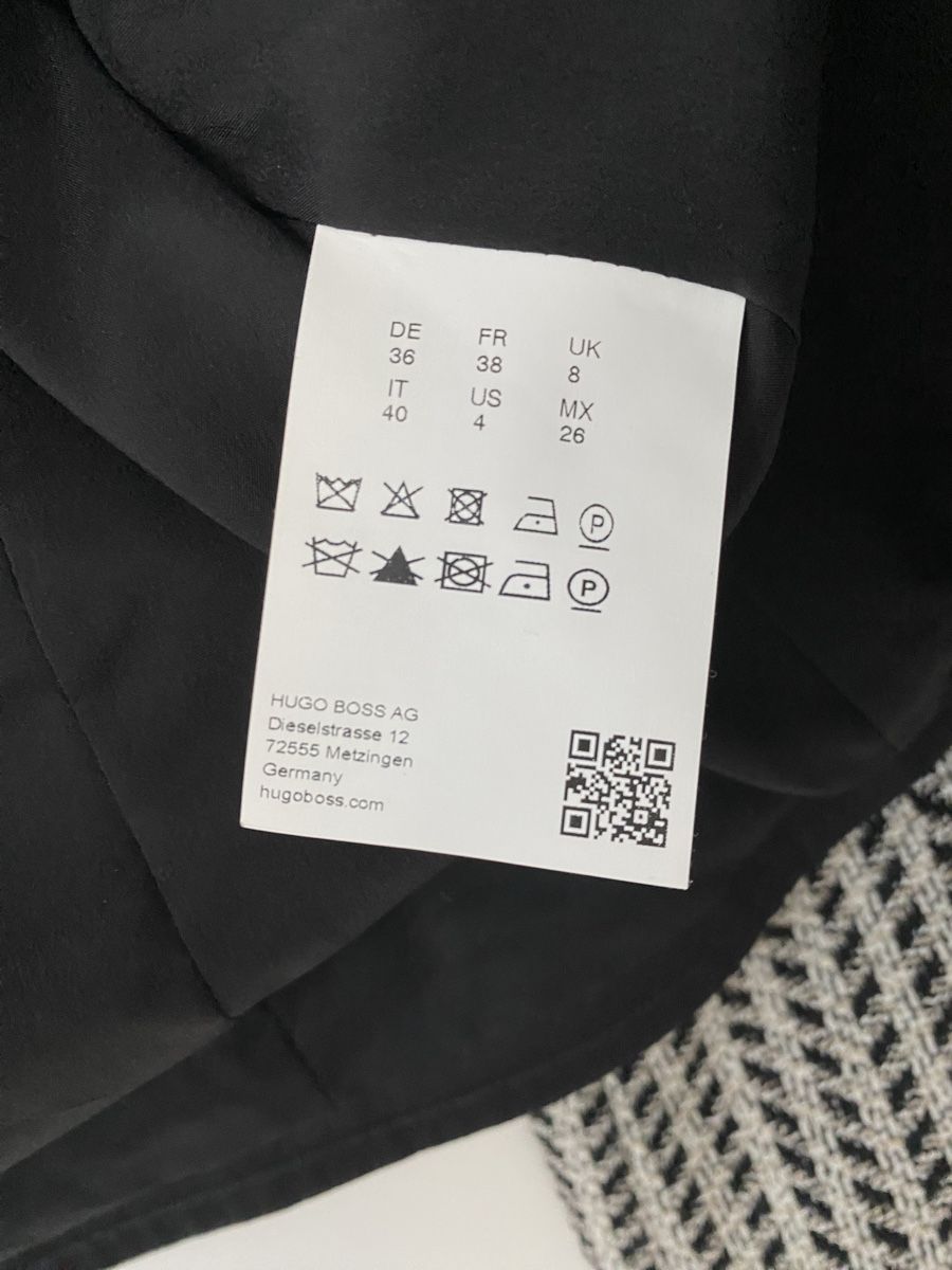 Hugo Boss Giacche: Hugo Boss Übergangsjacke, Grösse 36 – Usato da Winterthur venduto da marisole4 6