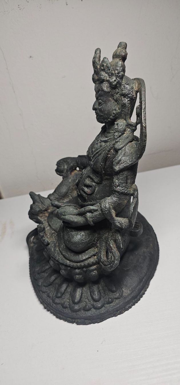 Skulpturen & Statuen: Bronzeskulptur von Buddha China oder tibet – Gebraucht aus Losone von del_yh97 2