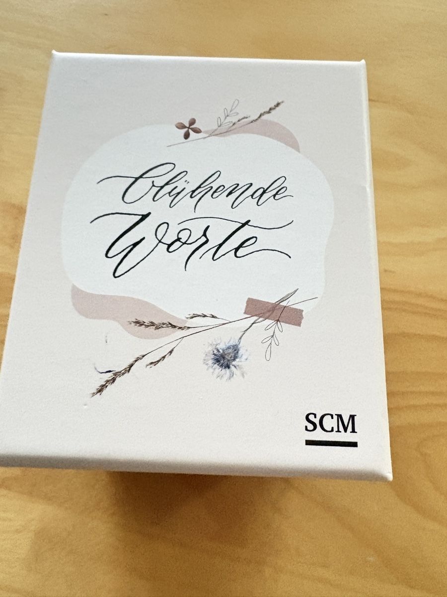 Karten: Blühende Worte Kärtchenbox SCM Verlag – Gebraucht aus Auenstein von 5222