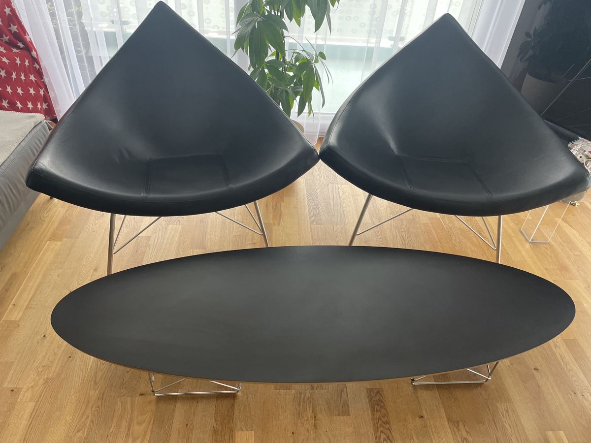 Sessel: 2 Designer-Sessel Stühle und Couchtisch Replik – Gebraucht aus Niedergösgen von wlo_wdm2