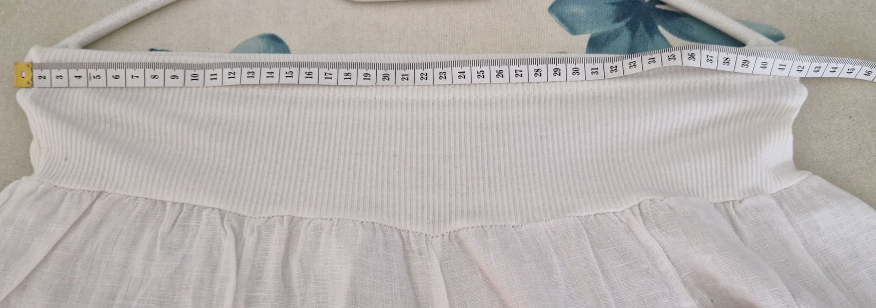 Pantaloni: pantalon grandeur XL – Usato da Couvet venduto da Pioune 1