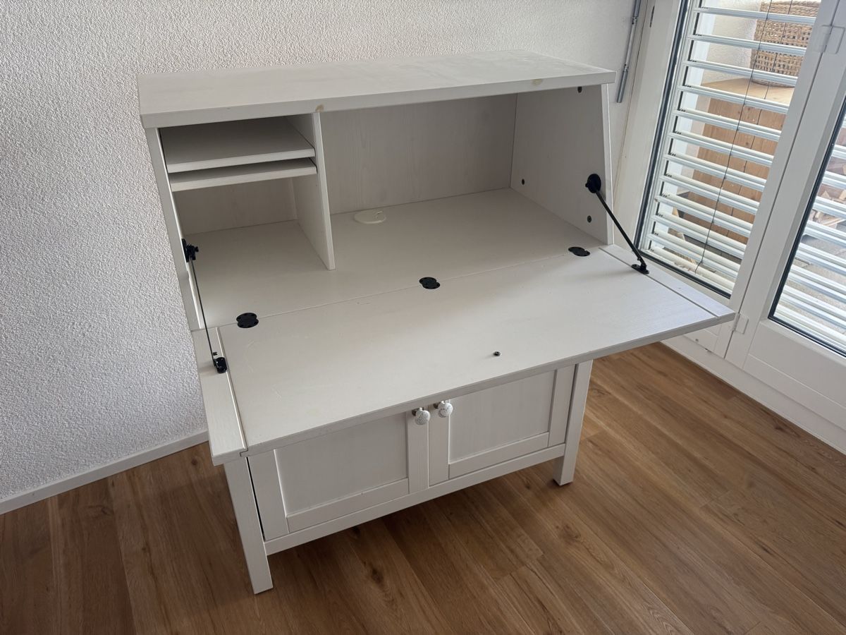 Ikea Cassettiere: Sekretär HEMNES – Usato da Grüt (Gossau ZH) venduto da tam_m9wb 1
