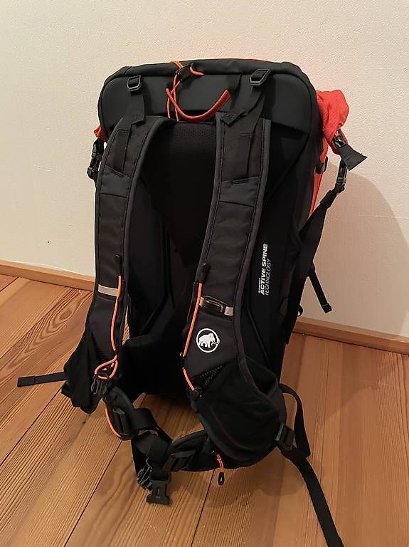 Mammut Zaini: Mammut Ducan Spine 28-35L Wanderrucksack – Nuovo (secondo la descrizione) da Aarau venduto da Rutzlath 2