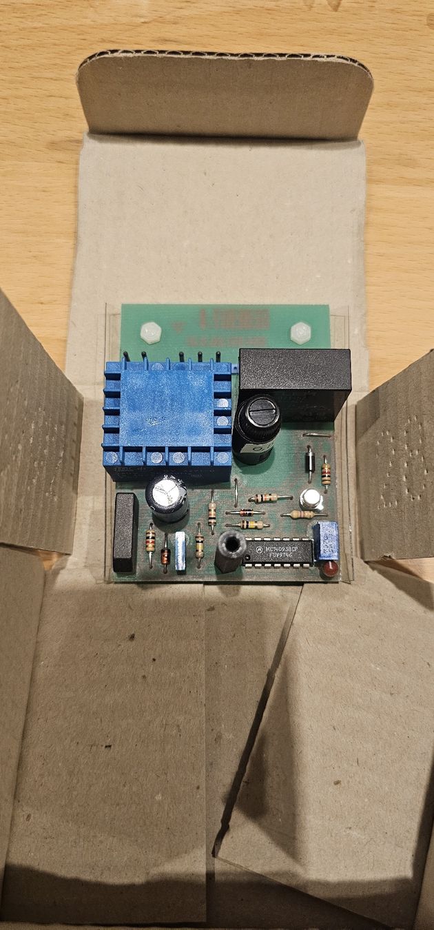 Componenti elettronici: Geberit Leiterplatte Print unbestückt – Nuovo e nell'imballaggio originale da Chur venduto da Sihar