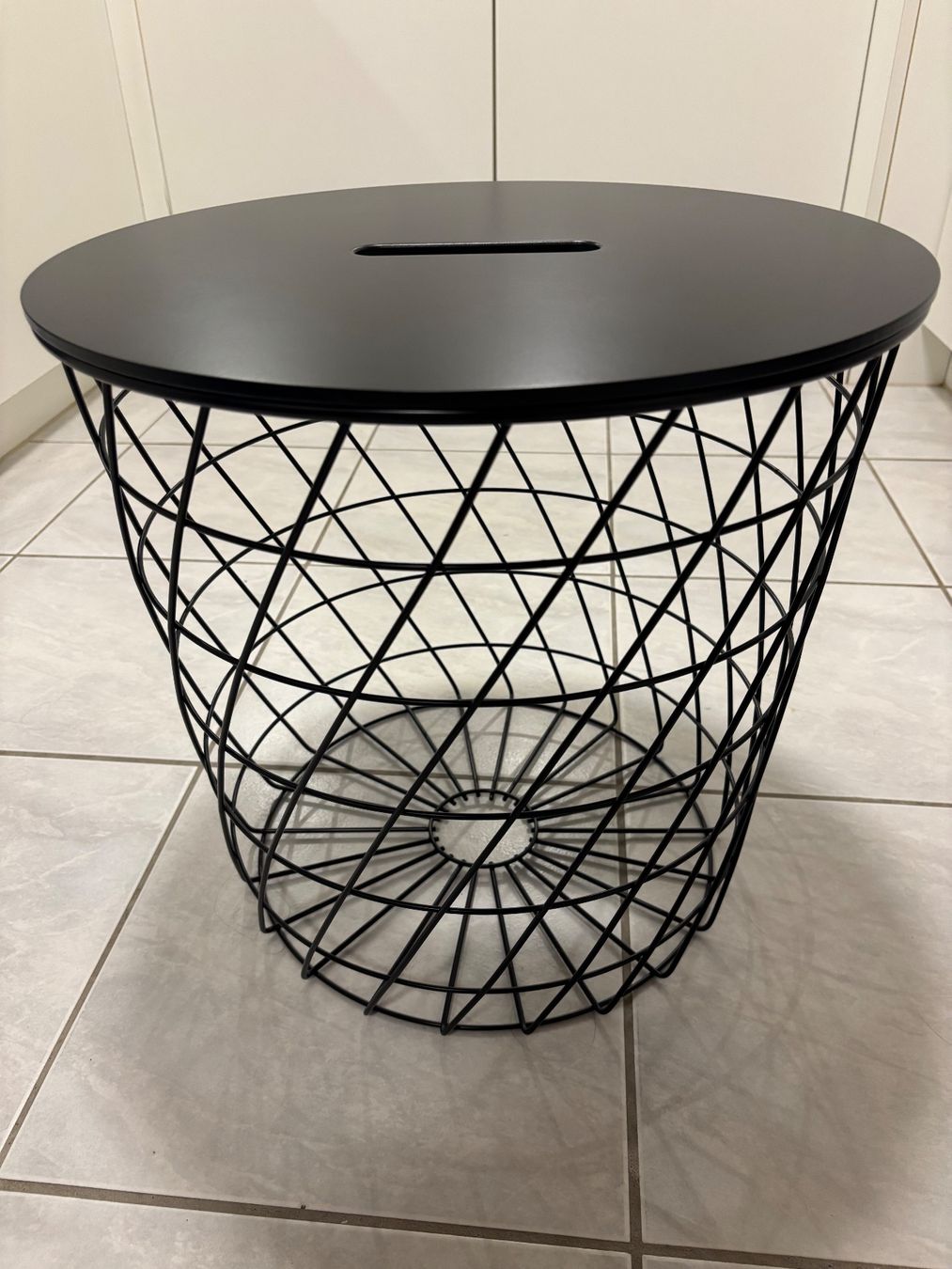 Ikea Tavoli: Aufbewahrungstisch, schwarz – Nuovo (secondo la descrizione) da Egerkingen venduto da sel_528b 1