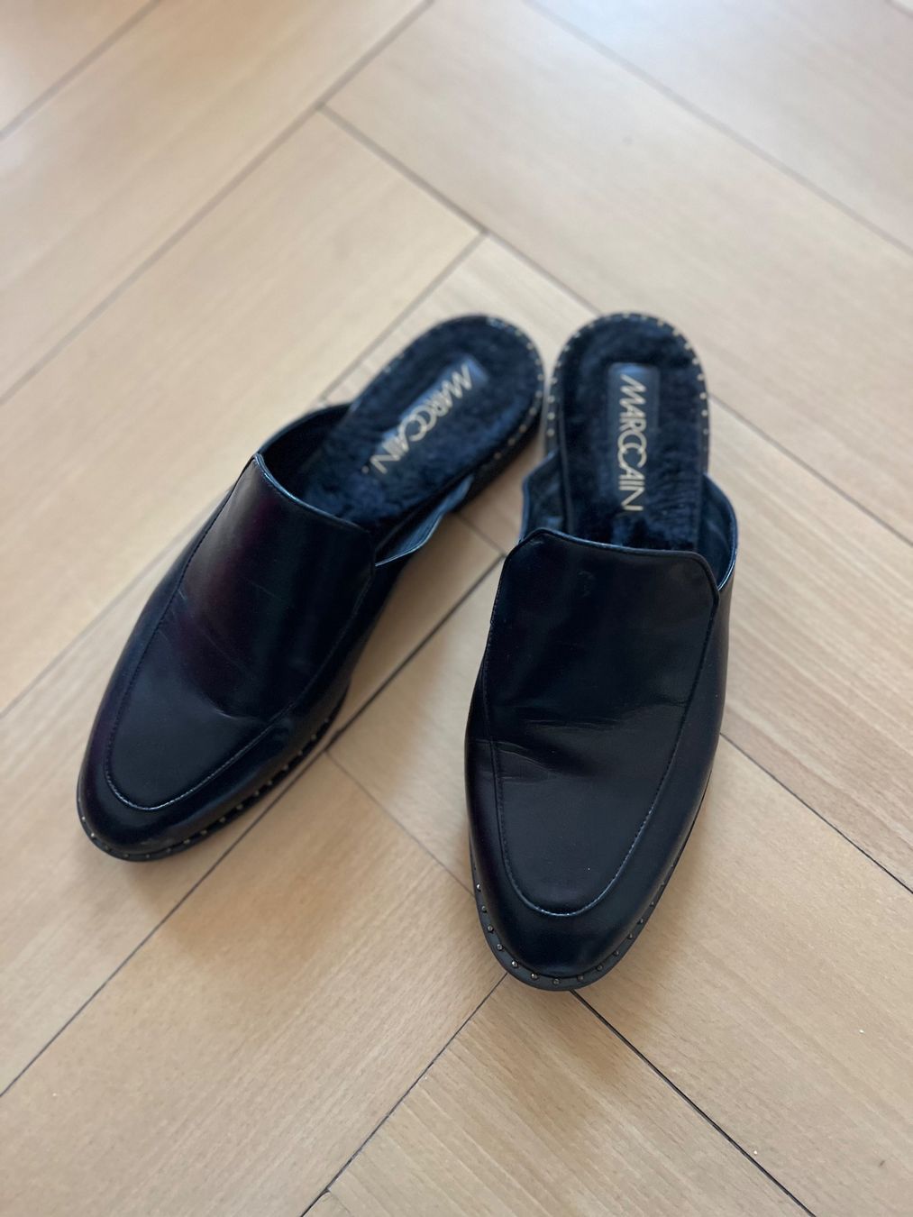Marc Cain Damenschuhe: Marc Cain Mules black leather – Gebraucht aus Baden von ElenArt