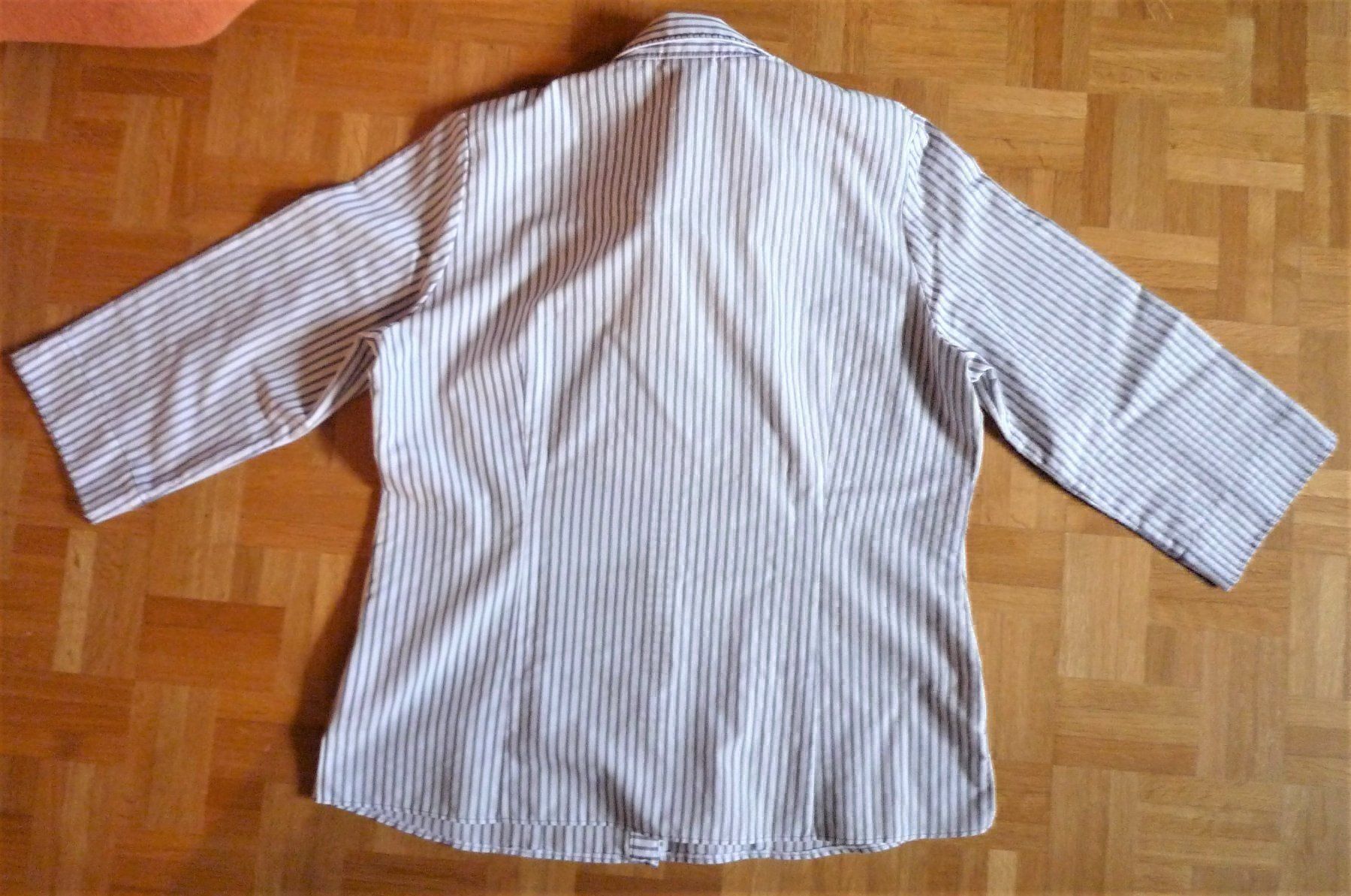 Camicette: Bluse, weiss mit grauen Streifen – Usato da Rafz venduto da Sonnenblume305 2