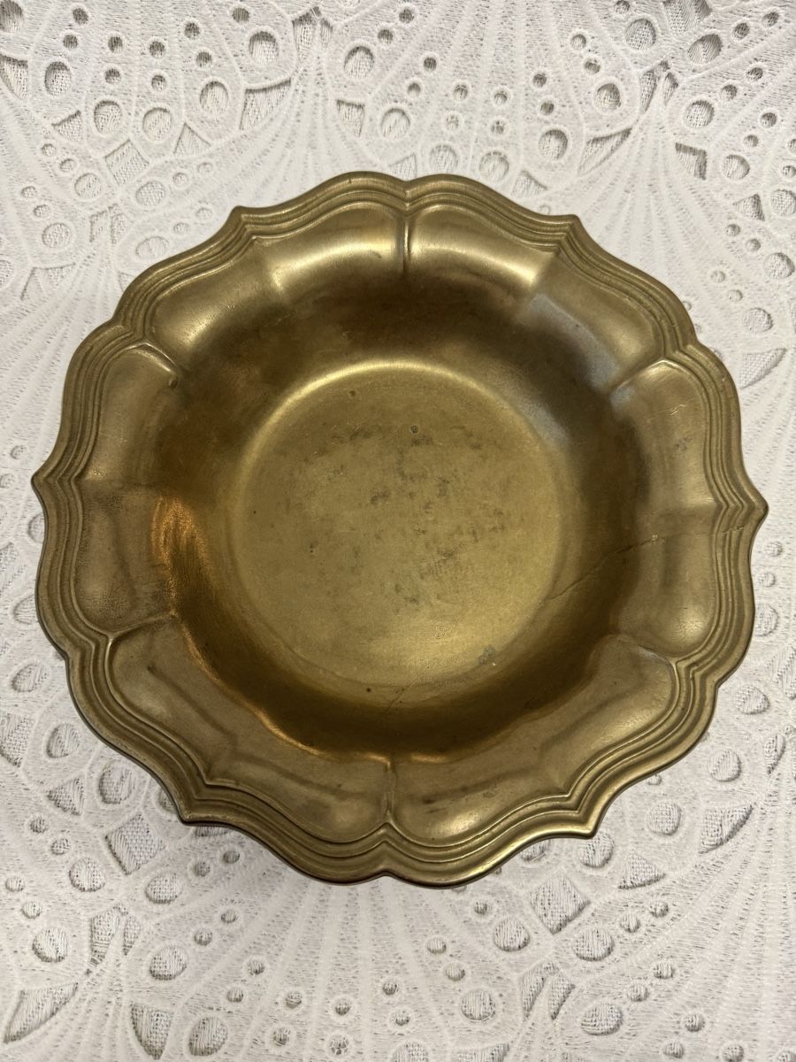 Schalen: Alter Messingschale mit gewelltem Rand 24cm – Gebraucht aus Frenkendorf von Only1