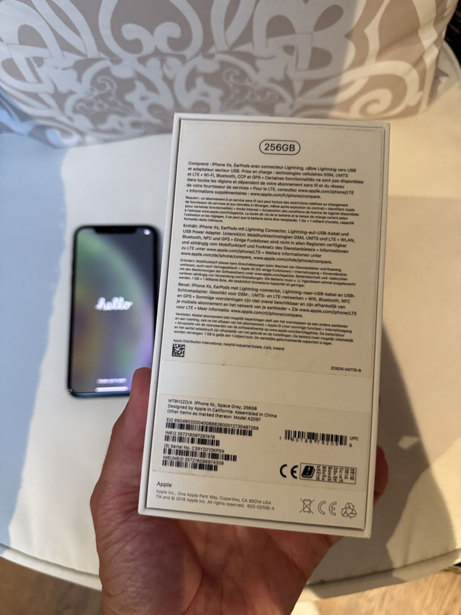 Apple Portables: iPhone Xs 256GB – D'occasion à Galgenen par Nicki40 3