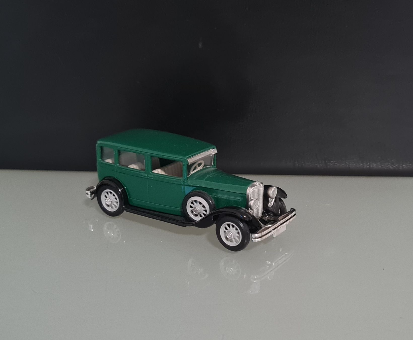 Mercedes-Benz Modellautos: Elicor Mercedes – Gebraucht aus Uetendorf von myhome12 2