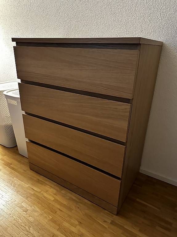 Commodes: Kommode IKEA MALM (eichenbraun)  – D'occasion à Lyss par REAL-R