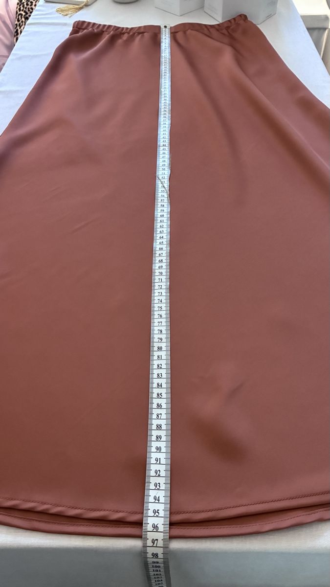 Gonne: Rock braun Satinic Grösse M Läng 98cm – Nuovo e nell'imballaggio originale da Bäretswil venduto da Viechel 4