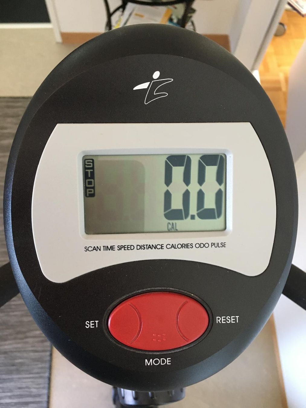 Hometrainer: Toplife HOBBY 82100 Heimtrainer,  Stark gebraucht – Usato da Pfaffhausen venduto da Scherers 2