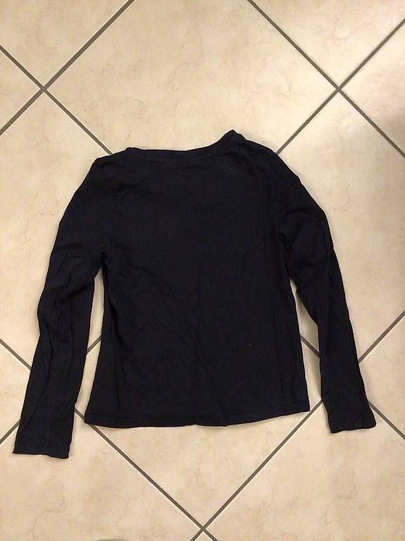 Camicie, T-shirt & Polo: Schwarzes langarmiges Shirt Größe 134 – Usato da Zimmerwald venduto da wuff81 2