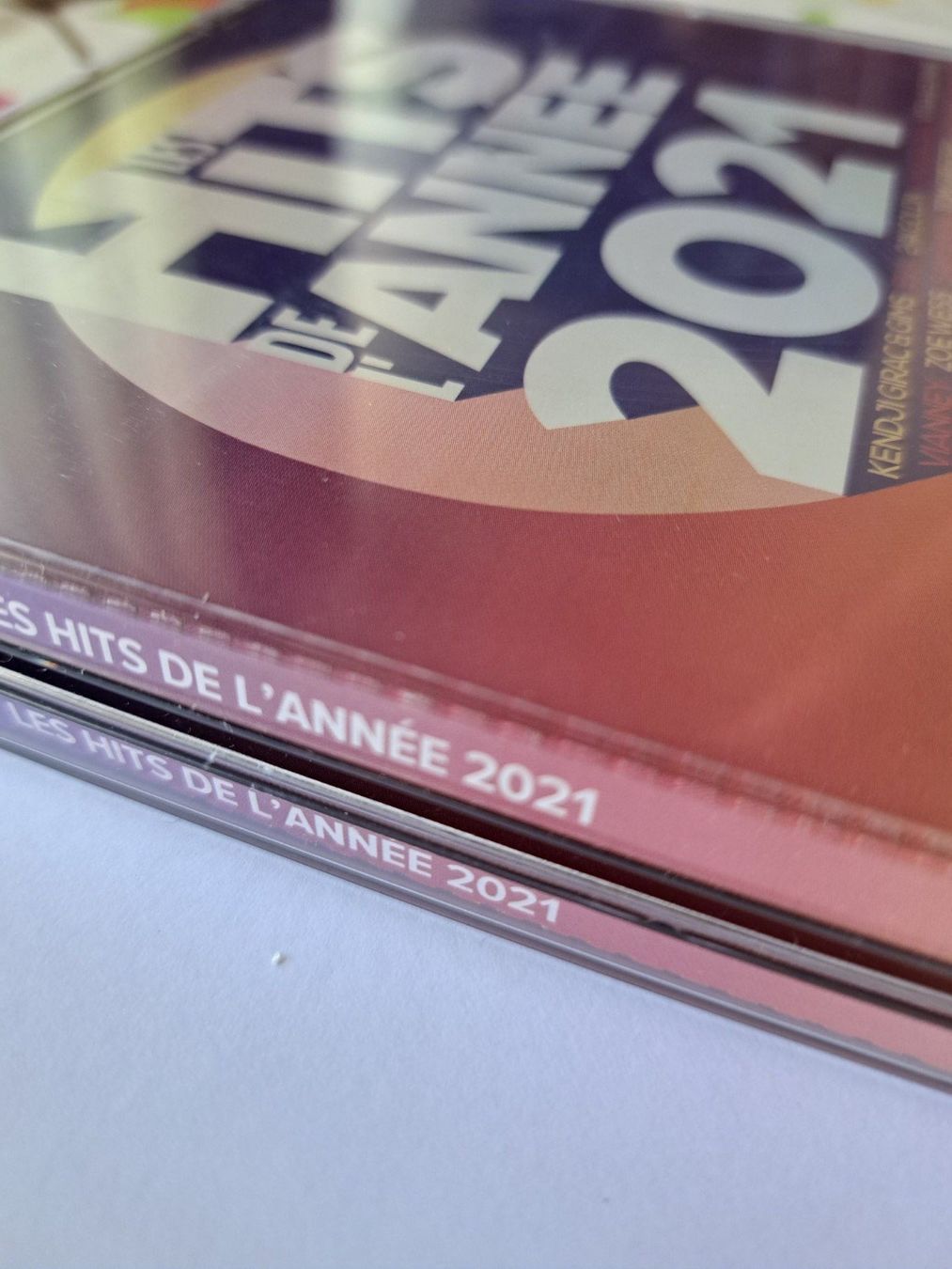 CDs: Coffret 4 CDS Les hits de 2021 – D'occasion à Pully par bro_n52j 1