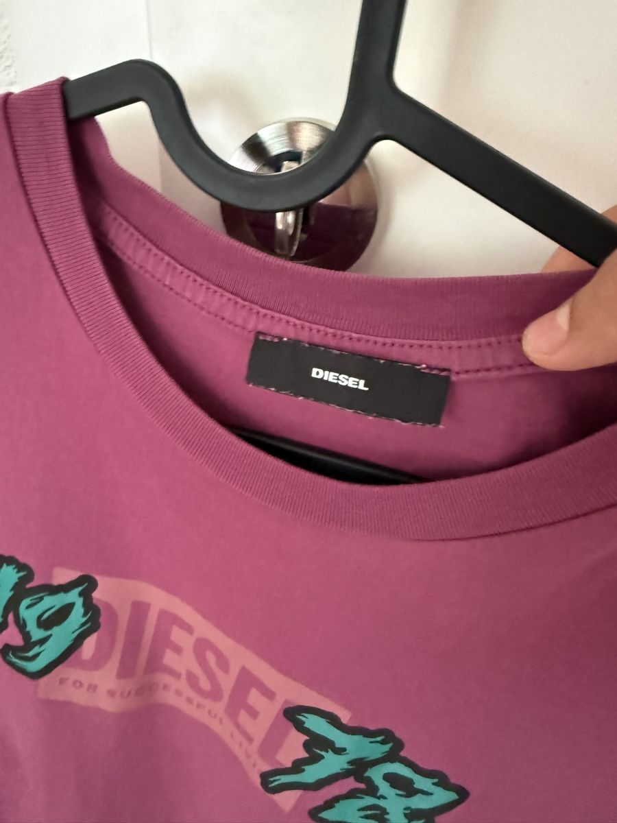 Diesel T-shirt: DIESEL T-SHIRT GROSSE L – Nuovo (secondo la descrizione) da Burgdorf venduto da yev_n68r 1