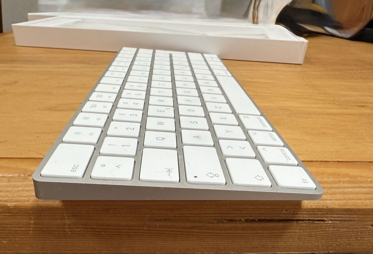 Apple Tastiere: Apple Magic Keyboard CH-Layout, gebraucht – Usato da Winterthur venduto da ninanill 2