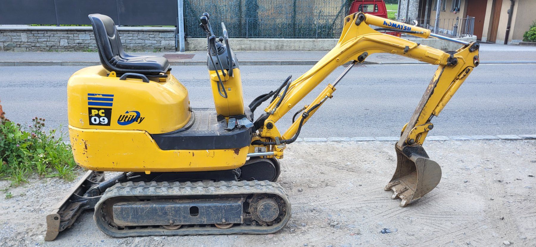 Komatsu Escavatori: Minibagger Komatsu PC009-1 – Usato da Preonzo venduto da Baumech