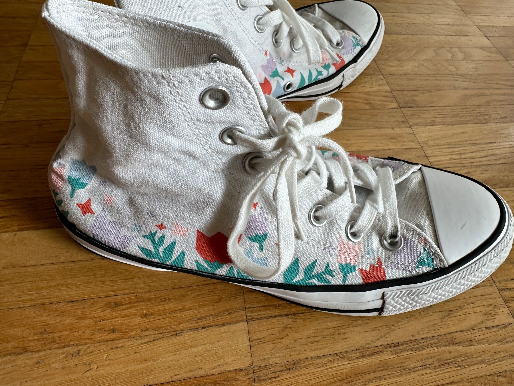 Converse Scarpe da donna: Converse Gr 39 Blumenmuster – Usato da Zürich venduto da poliveira 4