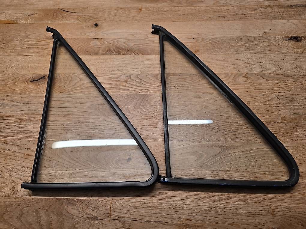 Finestre: VW T3 DREIECKSFENSTER – Usato da Wil ZH venduto da Bopcat01