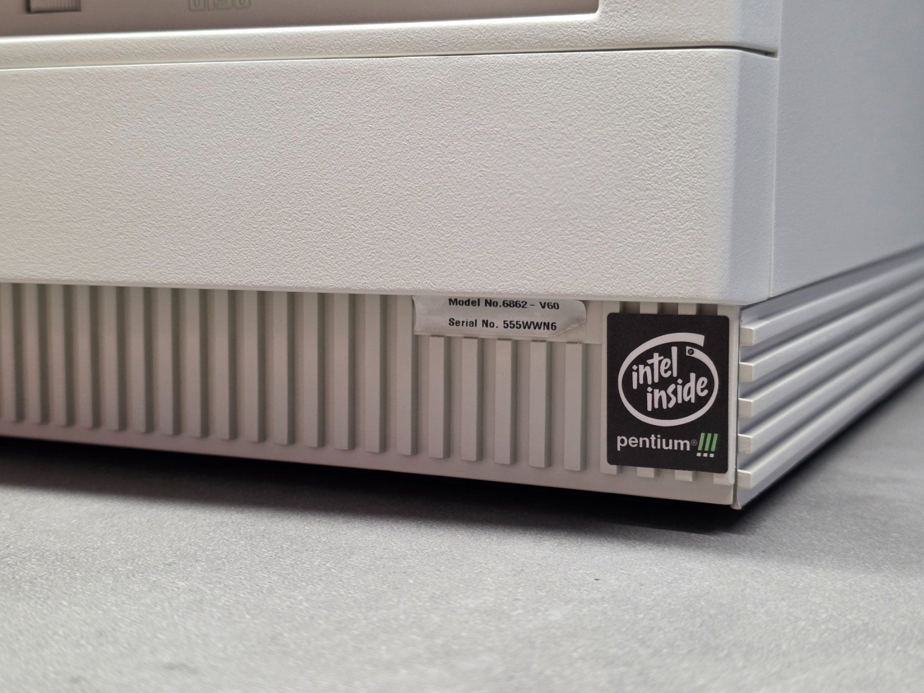 IBM PC: IBM Personal Computer 300PL Pentium III – Usato da Lausen venduto da -Vendetta- 2