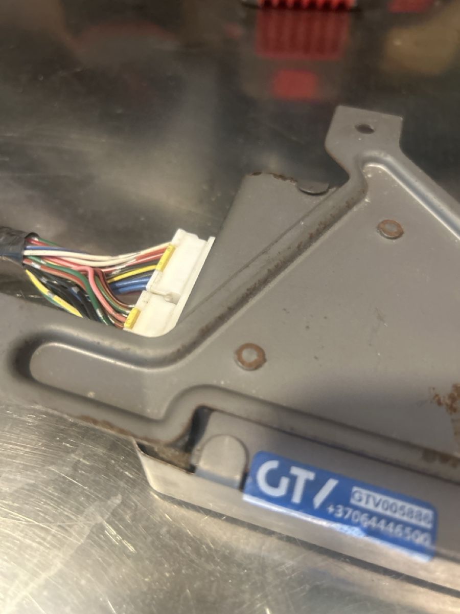 Tutti pezzi di ricambio auto: Mitsubishi 3000gt ECS Modul – Usato da Glis venduto da maf_ph9k 2