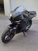 Yamaha YZF-R125 | 1.565 km + Shoei X-SPR Pro VB
