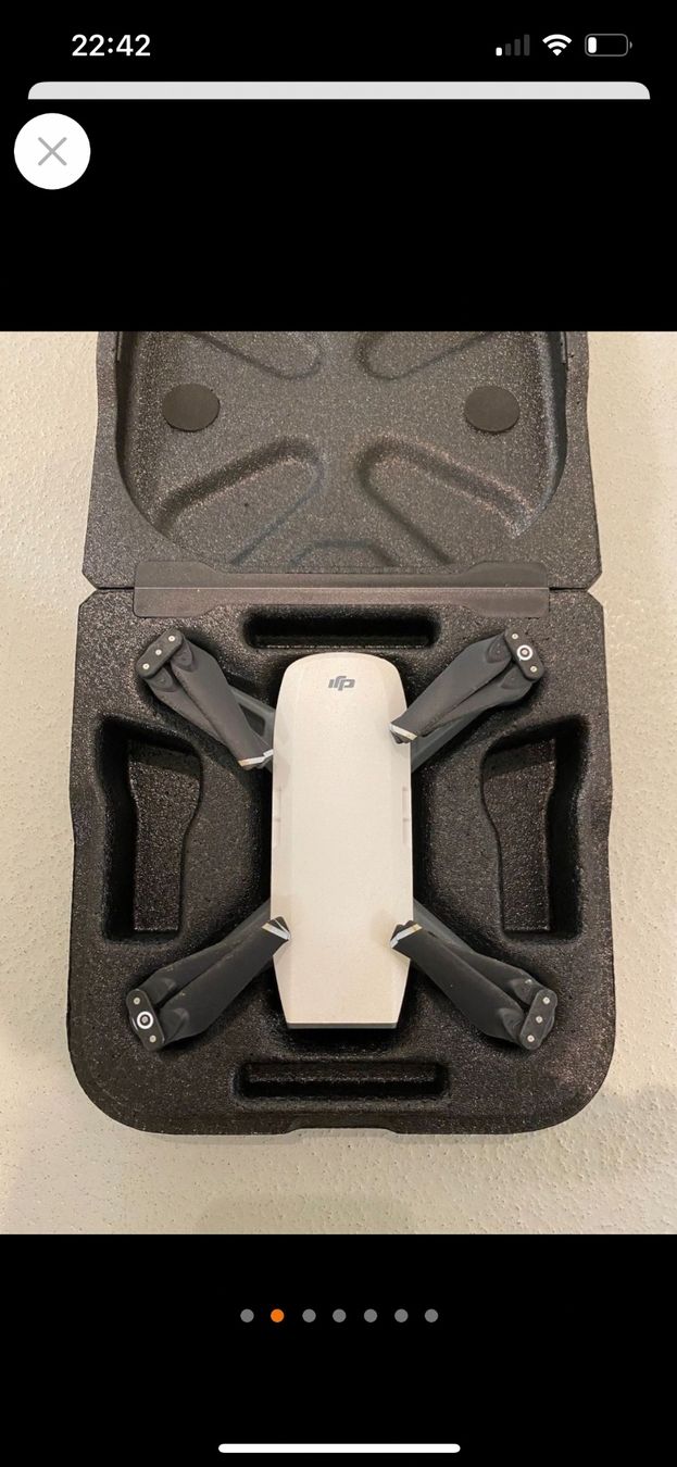 DJI Modellismo RC: Djl Drohne Spark Fly – Nuovo (secondo la descrizione) da Kilchberg ZH venduto da TanniTanni 1