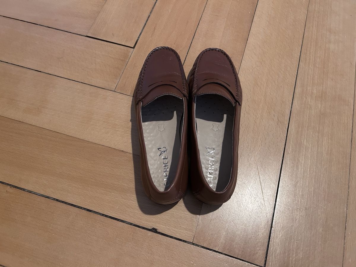 Scarpe da donna: Braune Caprice Loafers, Grösse 37. – Nuovo (secondo la descrizione) da Luzern venduto da papboss 2