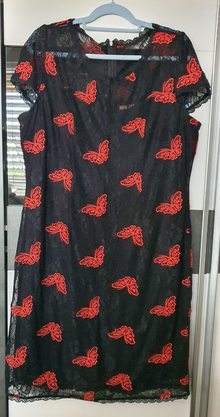 Kleider: Kleid von JoeBrowns – Neu und originalverpackt aus Naters von trallala70