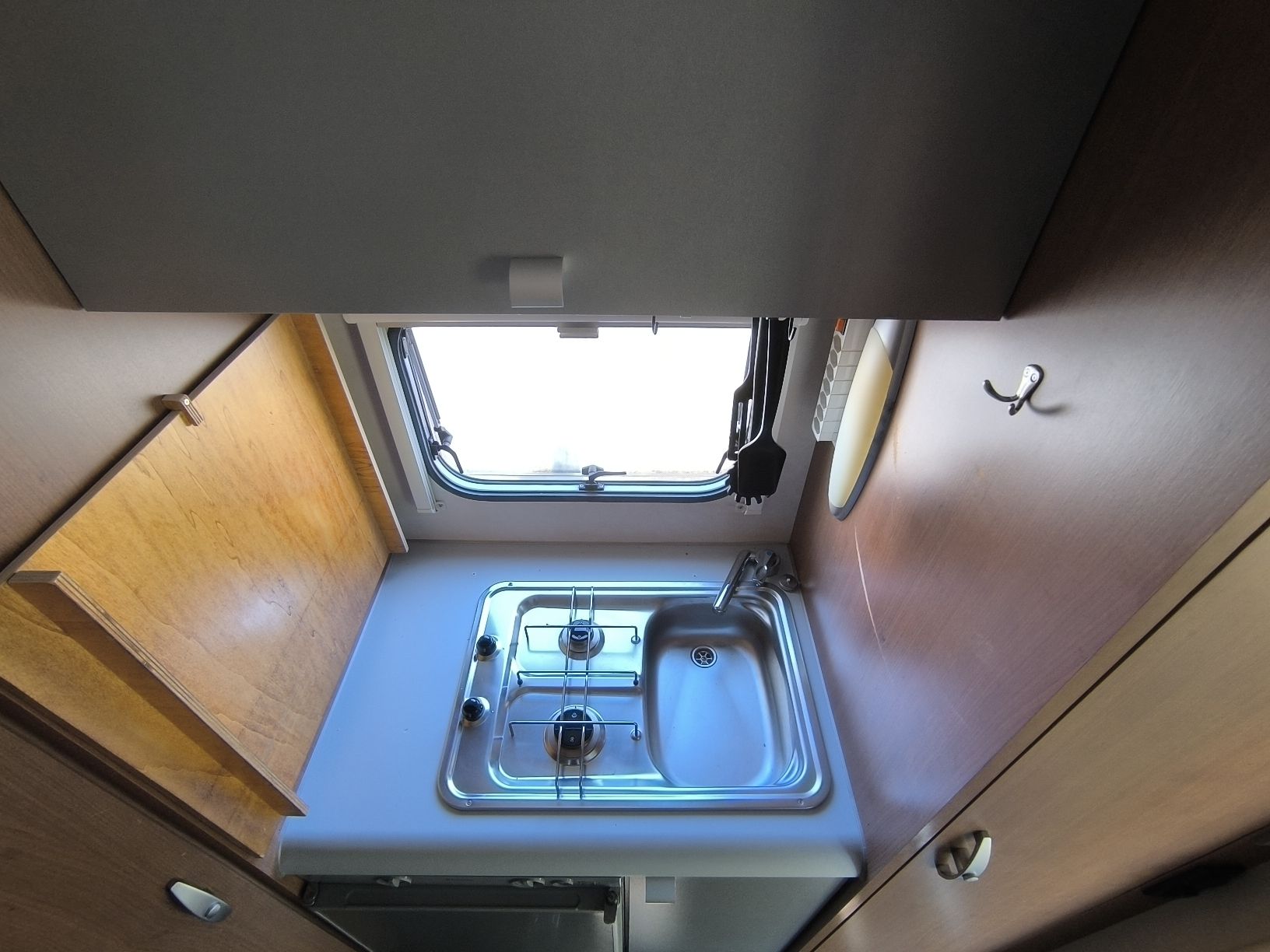 Knaus Veicoli da campeggio: Wohnwagen Knaus Deseo TR – Usato da Grossaffoltern venduto da Baenzu3 5